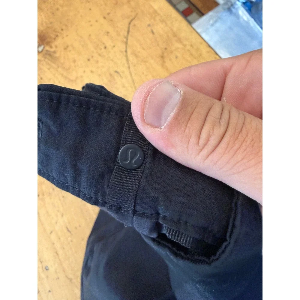 Lululemon Commission Slim 36x30 Black Warpstreme Golf Chino Pants Mens